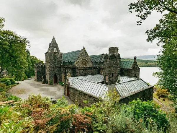 Oban, Glencoe, Highland Lochs & Castles Tour